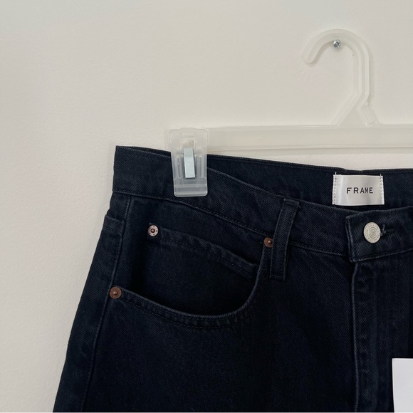 FRAME Denim Easy Wide Flare in Inkwell Black - Picture 14 of 16